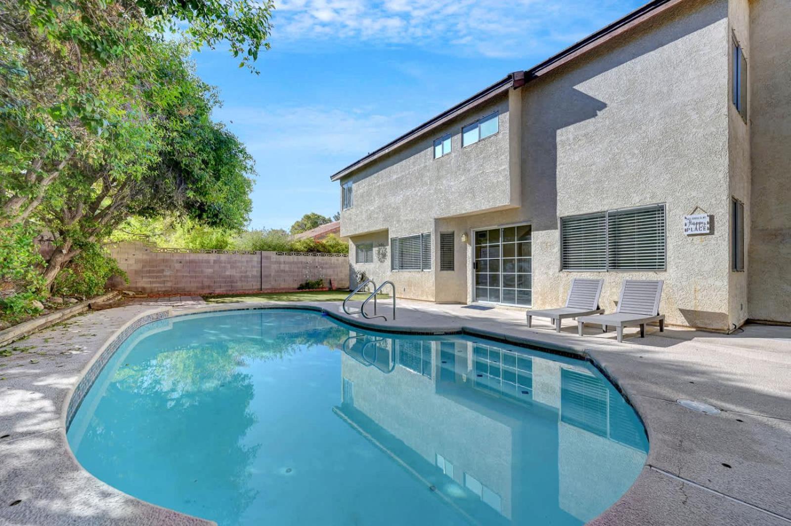 Bright Fun Spacious Home With Pool Las Vegas Kültér fotó
